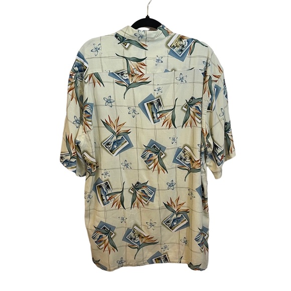 Pierre Cardin Hawaiian button up rayon shirt size large cream and blue print - Picture 6 of 11